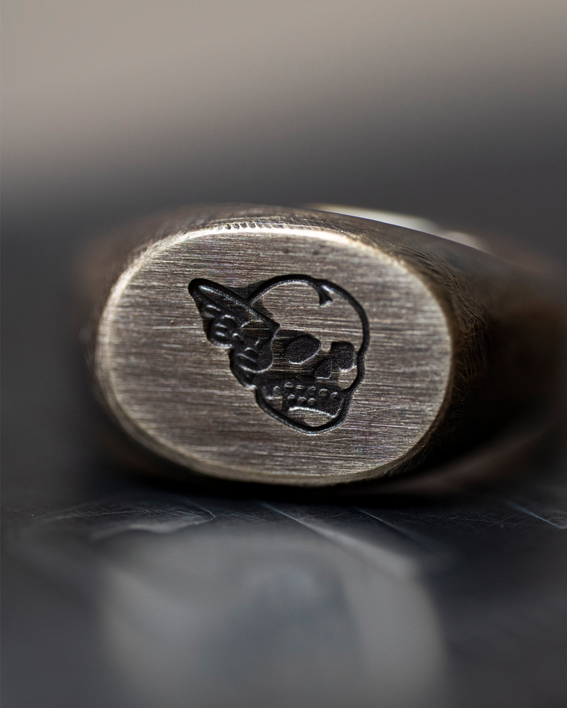 Deadpan Signet Ring