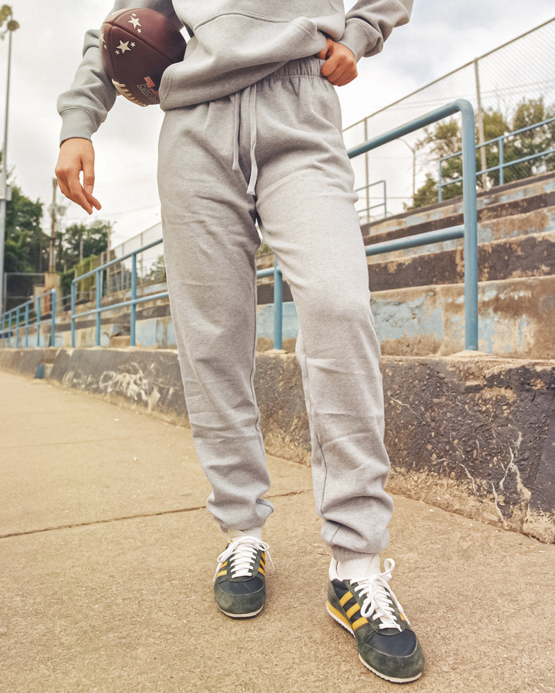 Trending: Gray Joggers | Cute sweatpants outfit, Tomboy style outfits,  Trendy outfits